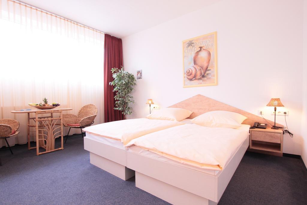 Ib Hotel Am Wallgraben Stuttgart Oda fotoğraf