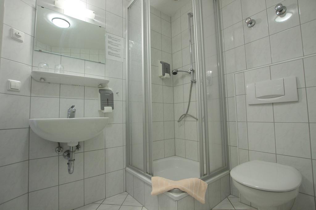 Ib Hotel Am Wallgraben Stuttgart Oda fotoğraf